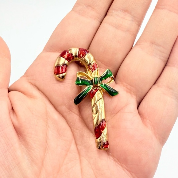 Vintage 9 Christmas Brooch Pin assortment Christmas Tree, Bells Candycane Lots - Picture 3 of 12